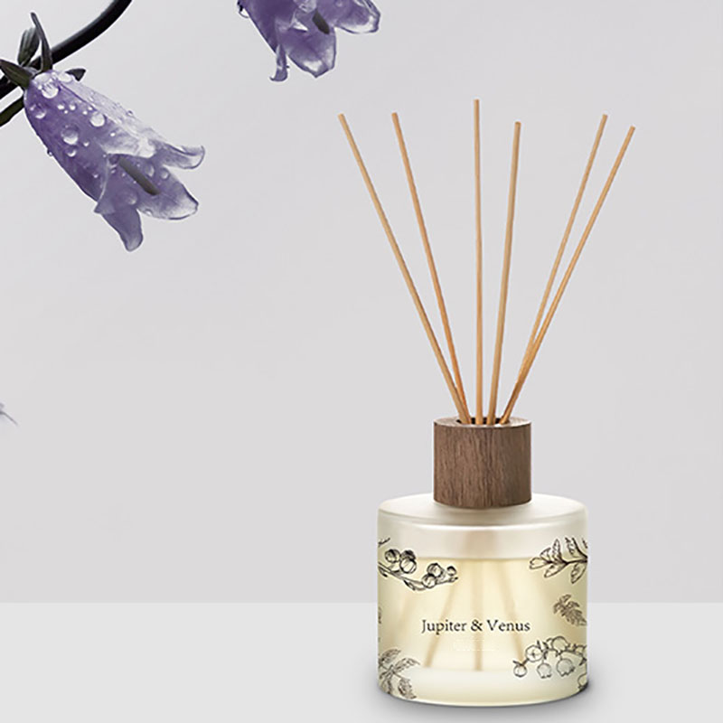 M & Scent 고품질 사용자 정의 장식 호박 유리 불면 투명 꽃 향료 보호
