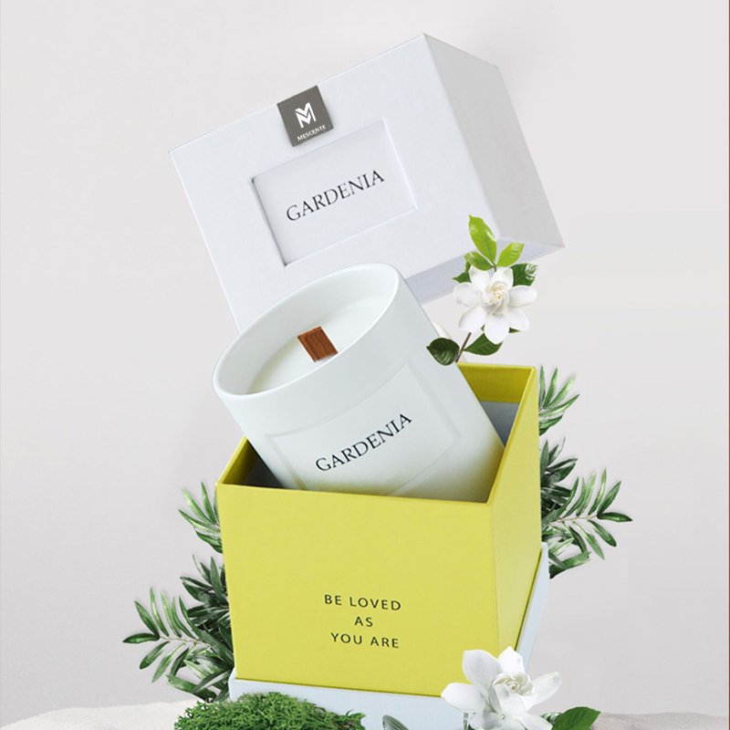M&Scent 도매로 장식된 홈 고급 향수 유리병 향기로운 간장 왁스 양초