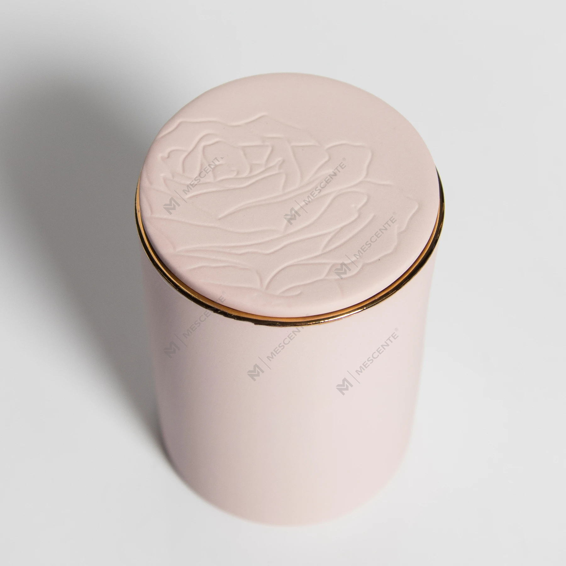 M&Scent 로고가 있는 도매 고급 유리 홀더 저렴한 향기로운 향수 오일 양초 선물 세트