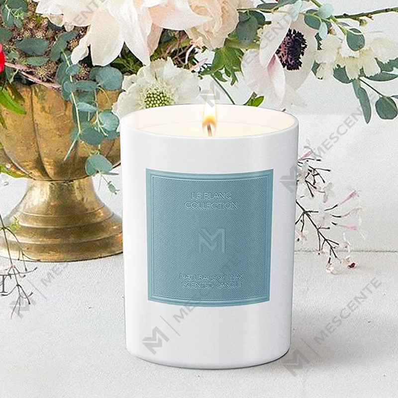 M&Scent 도매 맞춤형 럭셔리 블랙 유리병 크리스마스 아로마테라피 소이 왁스 양초 세트
