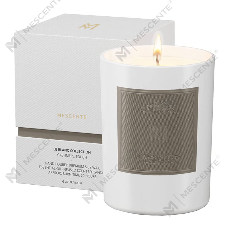 M&Scent 도매 맞춤형 럭셔리 블랙 유리병 크리스마스 아로마테라피 소이 왁스 양초 세트