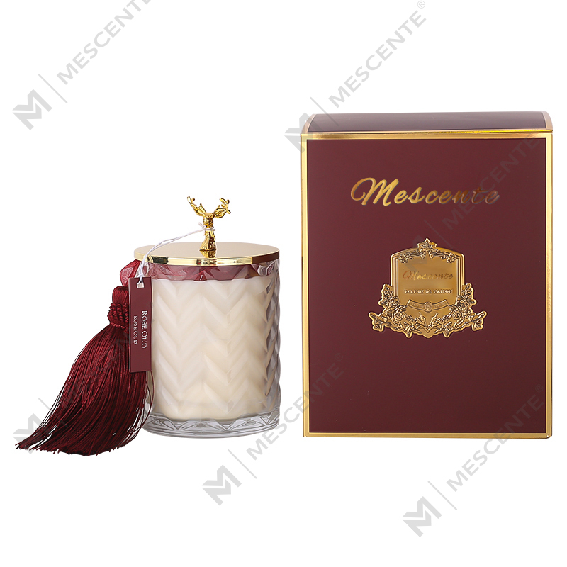 M&Scent 도매 맞춤형 개인 상표 컨테이너 아로마테라피 향기로운 향수 아로마 간장 양초(크리스털 포함)