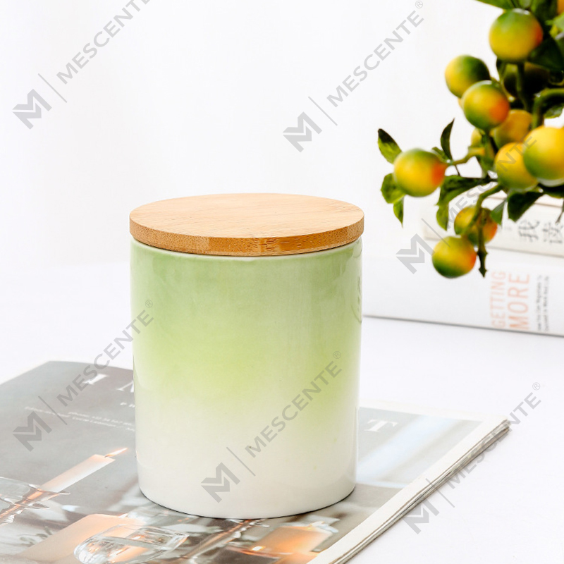 M&Scent 개인 상표 홈 장식 세라믹 양초 단지에 있는 맞춤형 향초