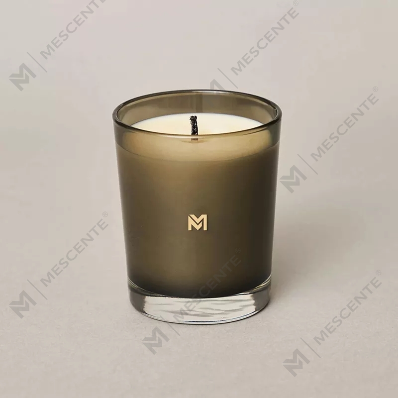 M & Scent 도매 새로운 고급 맞춤형 개인 라벨 크리스마스 크리스탈 항아리 뚜껑이 있는 Kerzen 향기로운 간장 캔들