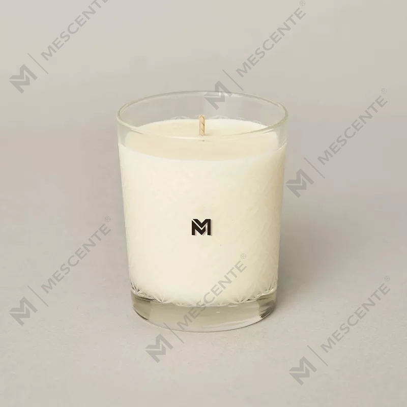 M & Scent 도매 새로운 고급 맞춤형 개인 라벨 크리스마스 크리스탈 항아리 뚜껑이 있는 Kerzen 향기로운 간장 캔들
