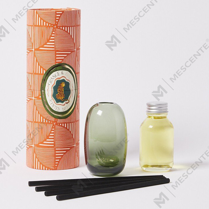 럭셔리 100ml 200ml 500ml 다이아몬드 둥근 병 Loris Sola 꽃 앰버 크리스탈 Eyfel 향수 리드 디퓨저 오일